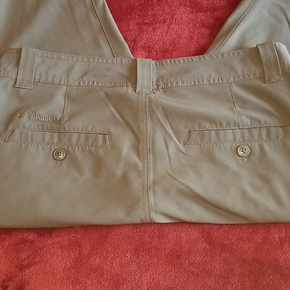 Columbia Omni-Shield hiking pants - Picture 3 of 5